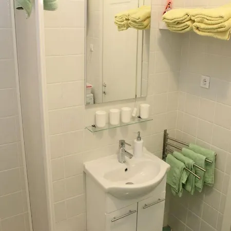 Apartment Tia